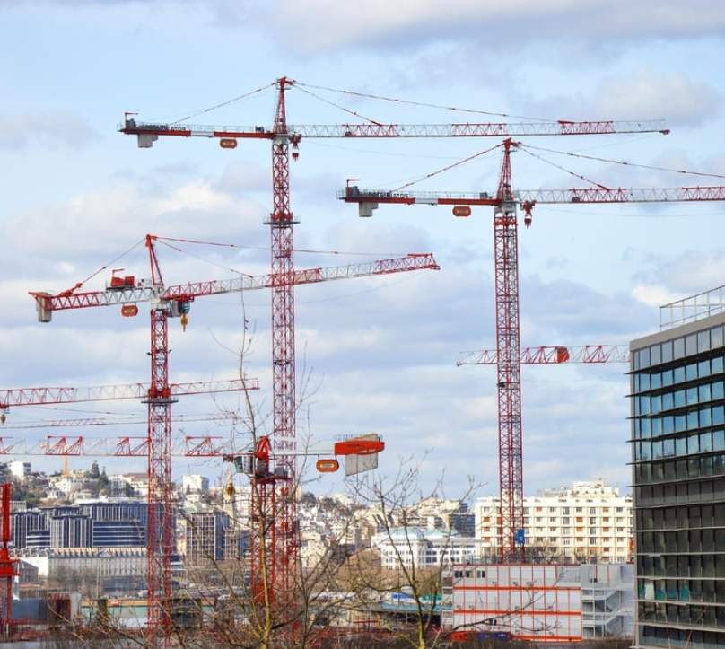 El CGATE alerta de los retrasos en licencias de obra en España