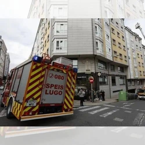 Fuego en la cocina de un restaurante de Lugo alerta a bomberos